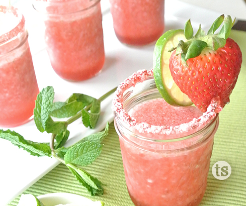 Frozen Strawberry-Mint Mojitos