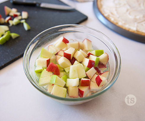 chopped apples in club soda