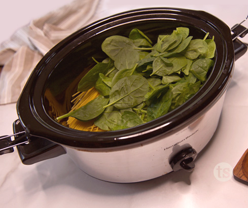 slow cooker with spinach