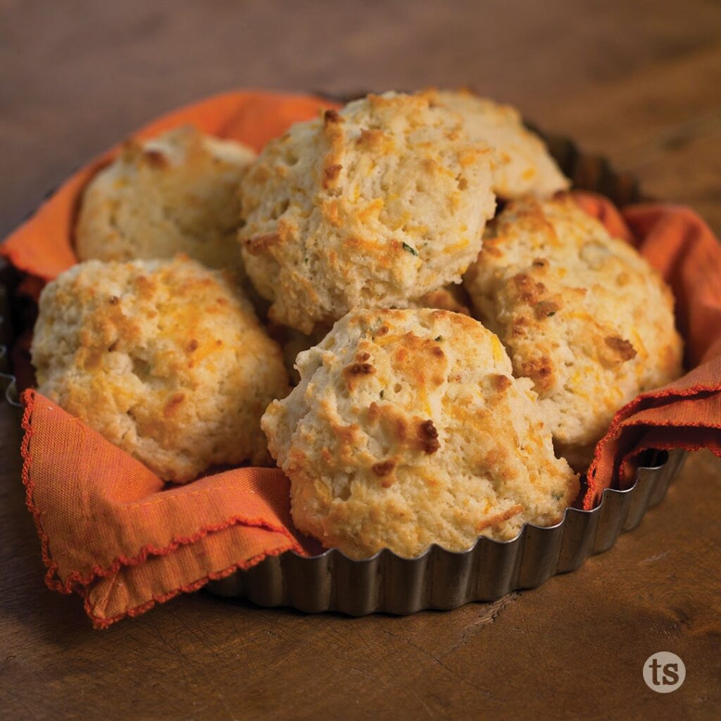 Try these Bountiful Cheesy Biscuits