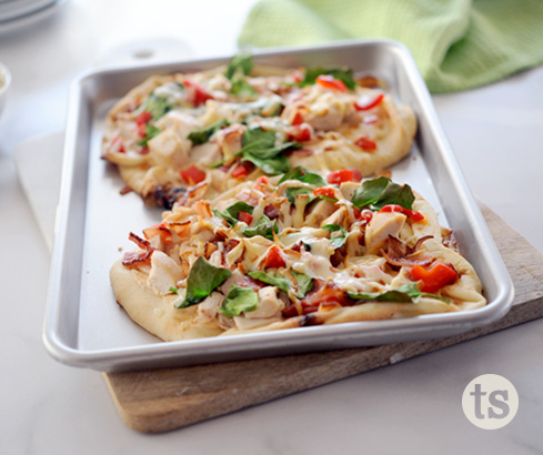 How to Make Perfect Personal Pizzas blog post | Tastefully Simple