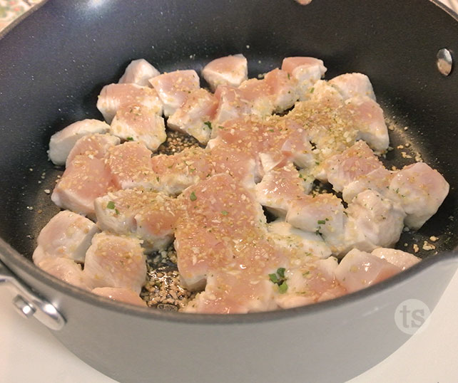 Creamy Paleo Spinach & Herb Chicken Prep