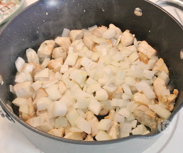 Creamy Paleo Spinach & Herb Chicken Prep