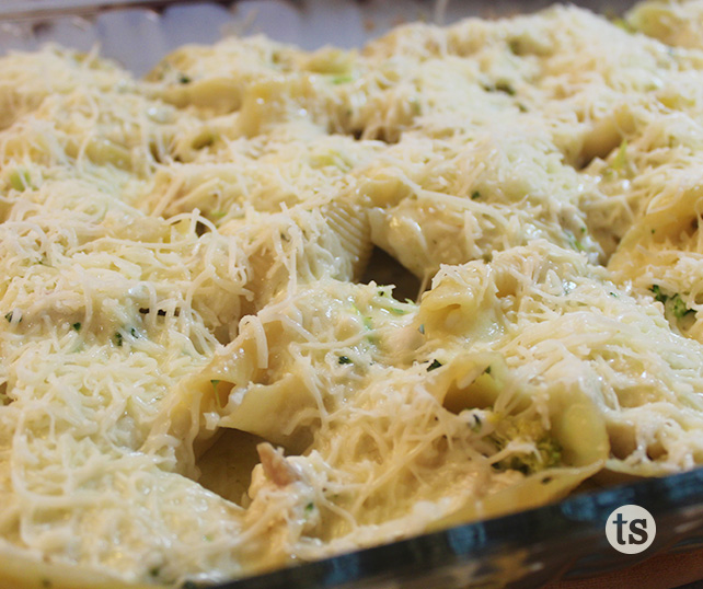 Chicken & Broccoli-Stuffed Shells