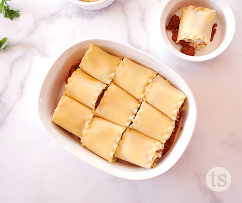 Cooking with Kids: How to Make Lasagna Roll-Ups blog post | Tastefully Simple