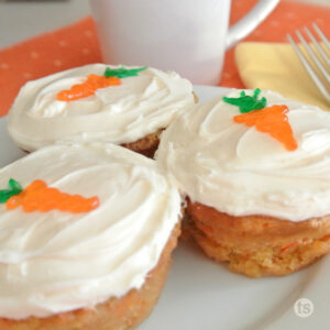Nana's Carrot Carrot Cupcakes