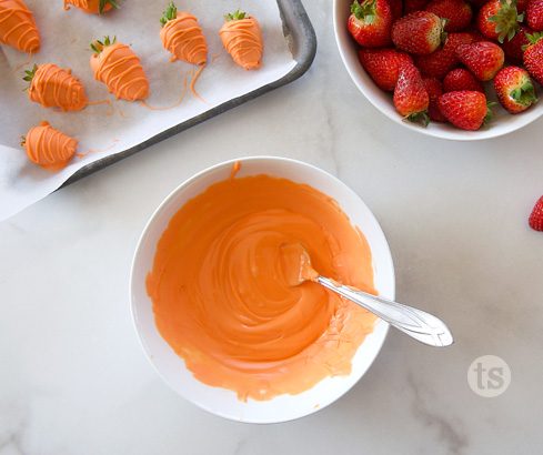 Classy Carrot Patch Cupcakes Step 3